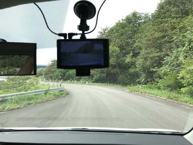 前方カメラ設置位置